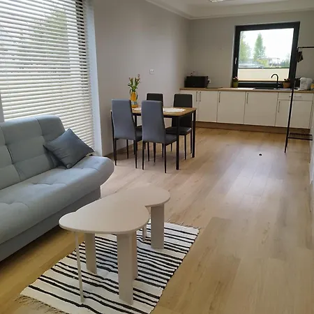 Mieszkanie Wakacyjne Na Wzgorzu *