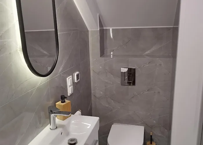 Rum i privatbostad Mieszkanie Wakacyjne Na Wzgorzu