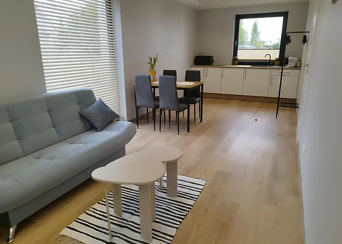 Mieszkanie Wakacyjne Na Wzgorzu *